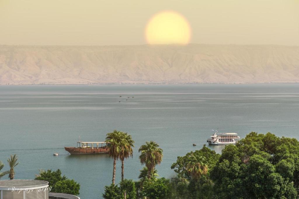 Luxury Apartment On The Lake Tiberias Eksteriør billede